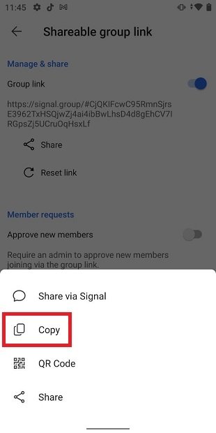 Copy the group's link to Signal