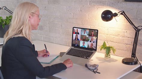 The Webcam Worry: A Remote Worker’s Guide to Video Conferencing – Problem and Solution